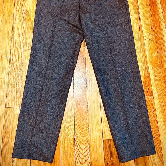 Chic Italian made charcoal grey work pants 💜🤍💙 - Picture 4 of 5